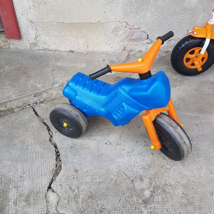 Vand trotinete copii