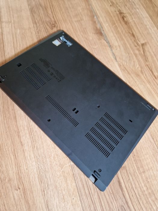 Lenovo ThinkPad T14 Gen 1 – Intel i5 Gen 10, 16 GB RAM, 256 GB SSD