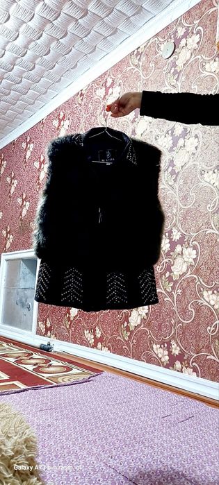 Kurtka koreski kiyilgan holati yangi