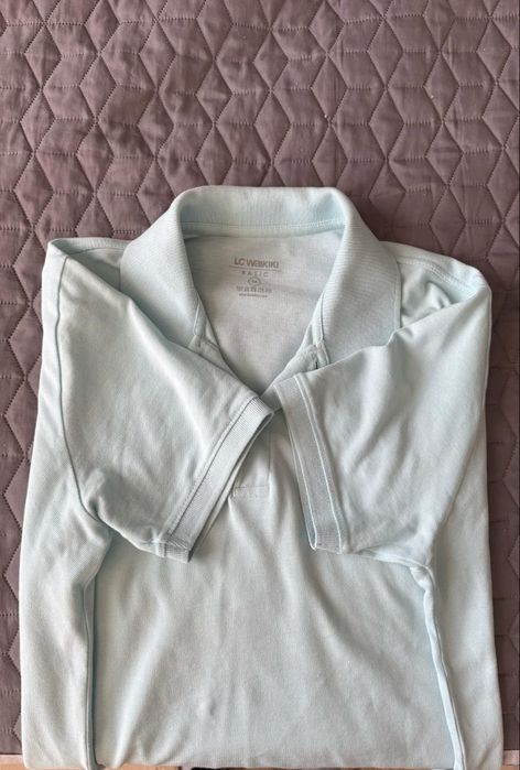 Мъжка тениска с яка LC WAIKIKI.