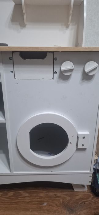 Детская кухня деревянная