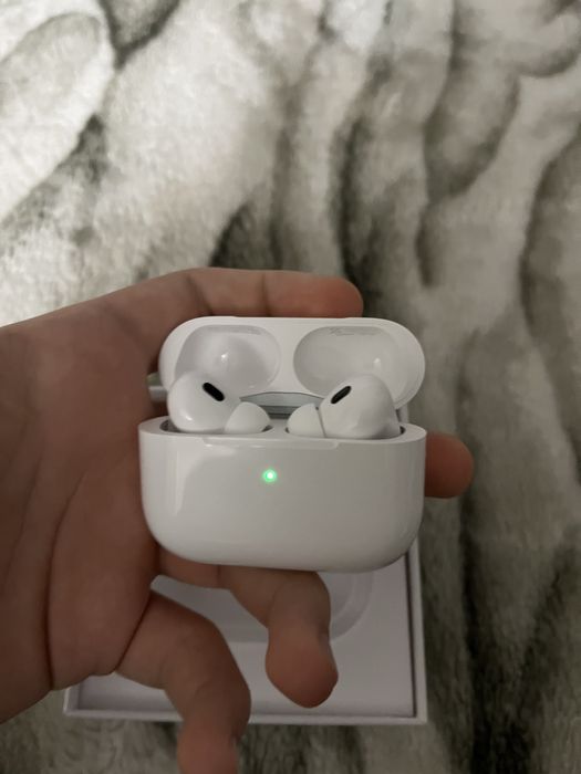 Air Pods pro gen2 cu factura de la Istyle