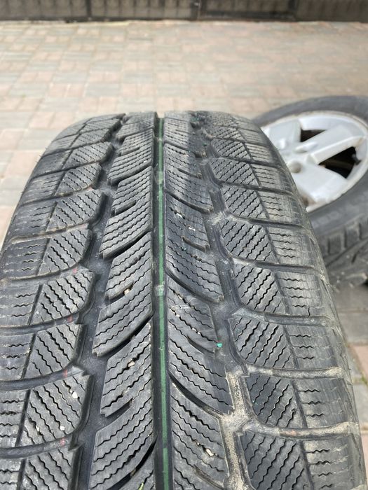 Jante R16 cu cauciucuri 205/60