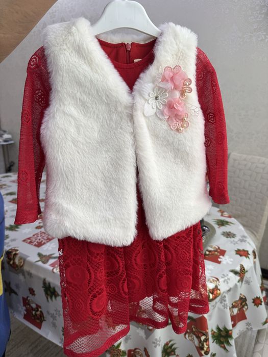 Продам детское платье