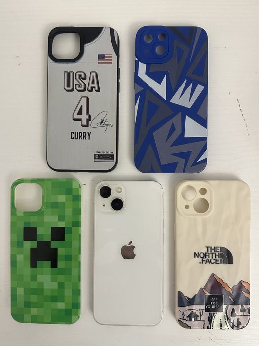 Iphone 13 , 128GB вместе с чехлами