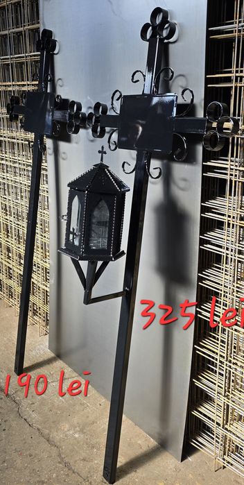 Cruci din fier pentru cimitir neagra alba mica