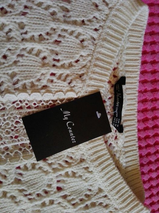 Pulover marimea M, nou cu eticheta ,supradimensionat