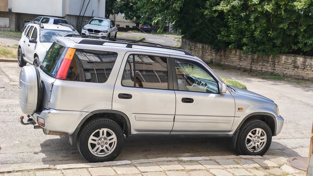 Honda cr v  газ-бензин