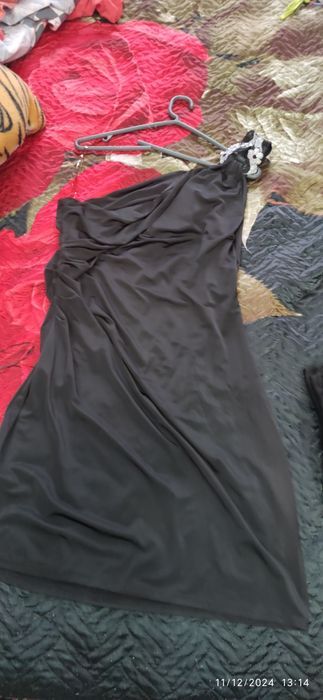 Рокли елегантни за предстоящите празници