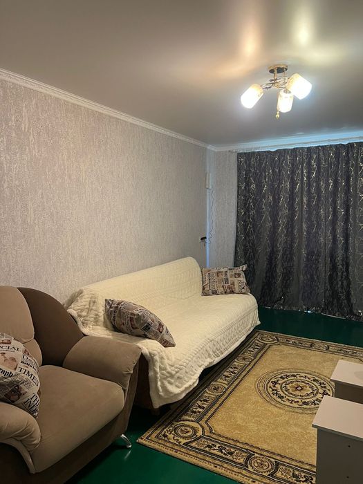 3 комн квартира, в районе жд вокзала
