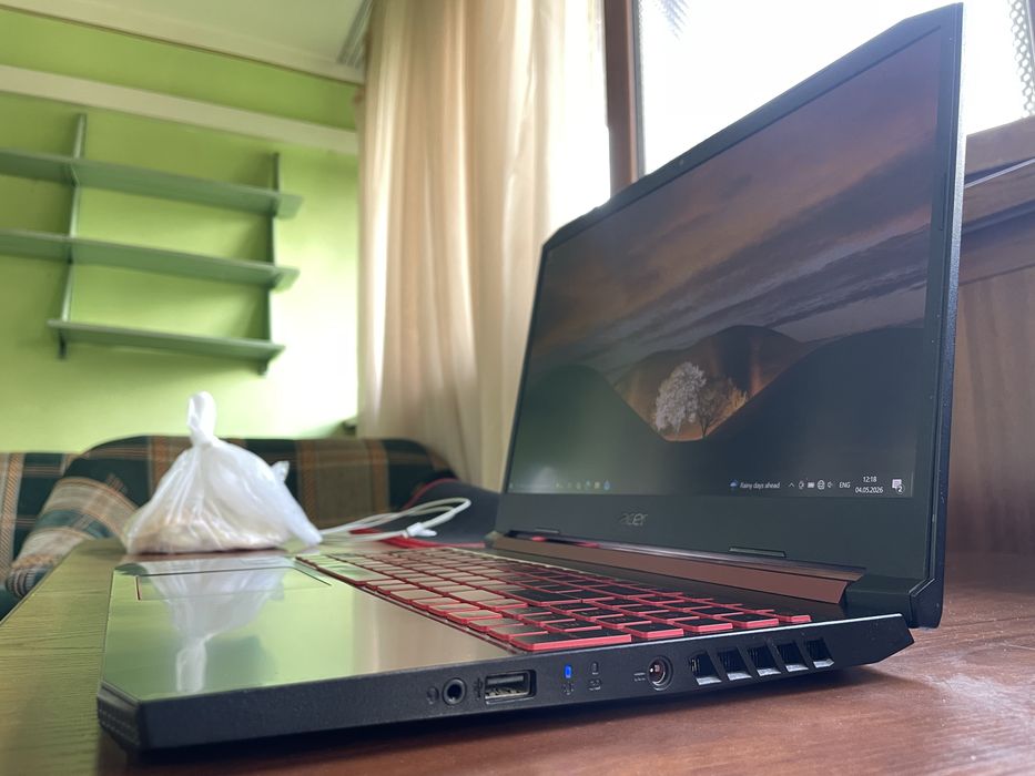 Игровой ноутбук Acer Nitro 5 AN515-54: CORE i5-9300H, NVIDIA GTX 1650