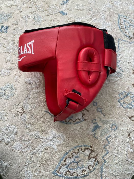 Всё новое носил только неделю