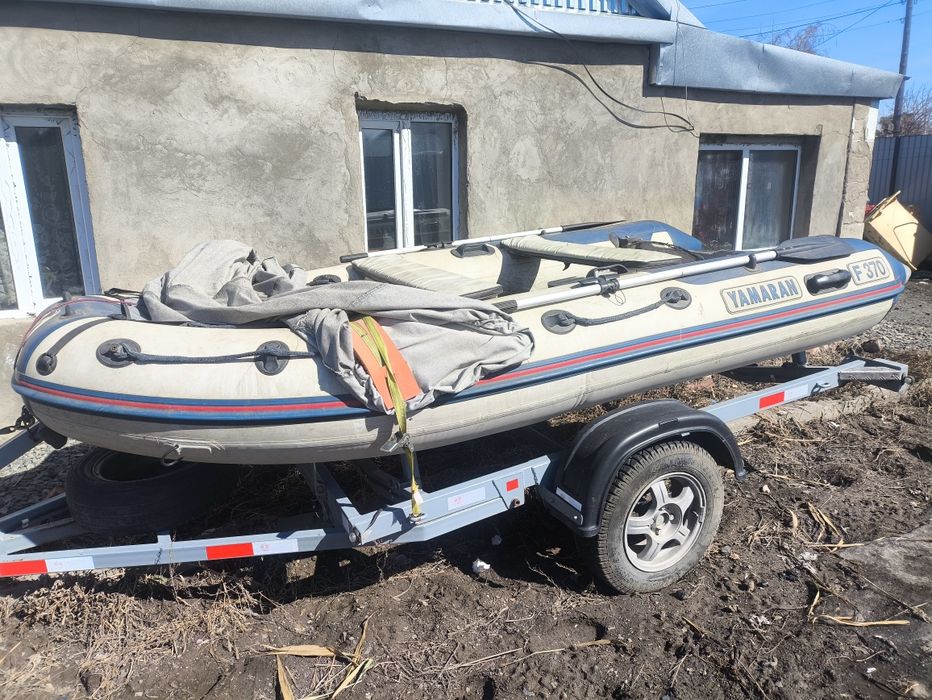 Продам лодку YAMARAN F370