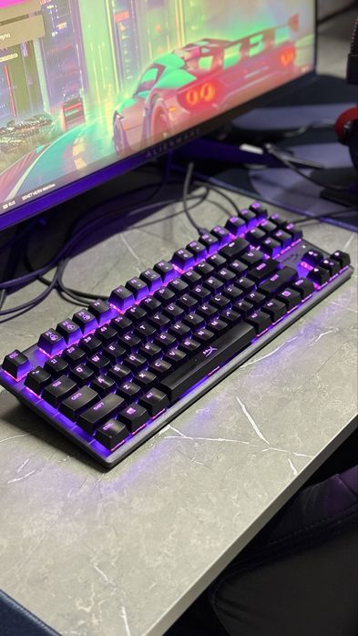 Компьютерный клуб игротека сатылады