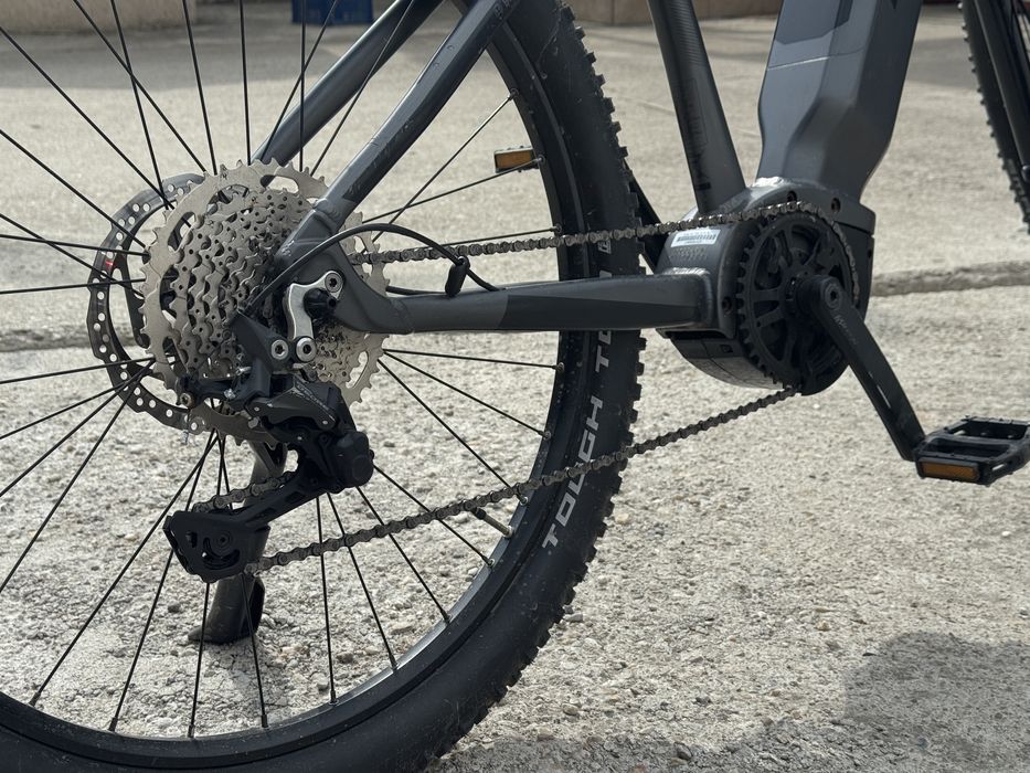 Bicicleta electrica cu motor si baterie Bosch