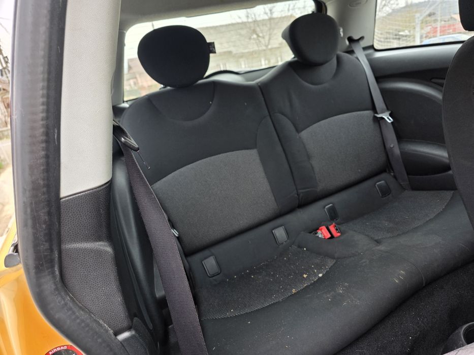 Vand mini cooper 1.6 benzina din 2009 radiat pt dezmembrat.perfect funcțional!!!