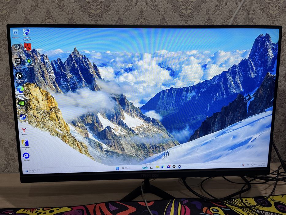 Монитор как новый продам скрочно..