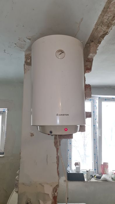 Boiler electric Ariston Ti Tronic 80 v