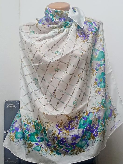 Eșarfă lvintage 80's  luxoasa de epocă Jerom e Leplat 90cm