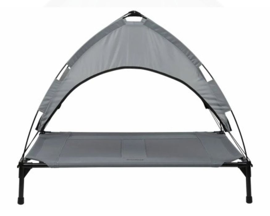 Кучешко легло със сенник