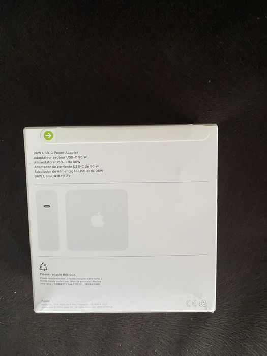 Macbook Pro M5 - 10C CPU | 10C GPU | 32GB RAM | 4TB SSD - Model A3434 чисто нов | brand new | фактура | гаранция