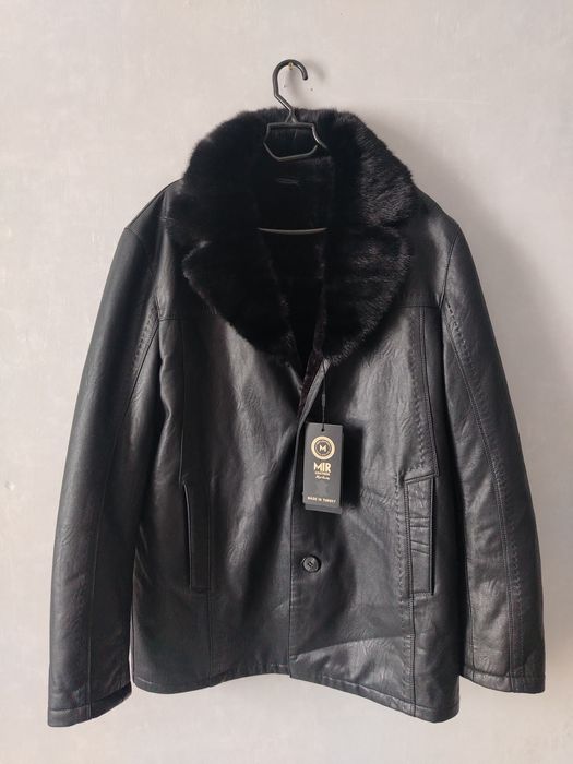 кожаная куртка.норковый воротник.