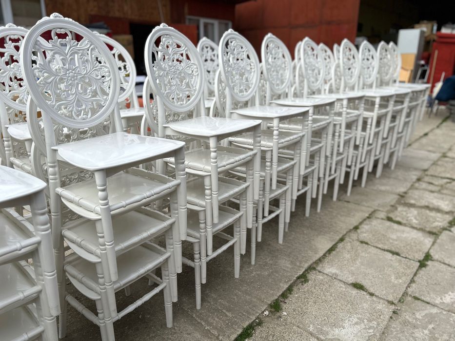 Scaune pentru evenimente interior sau exterior
