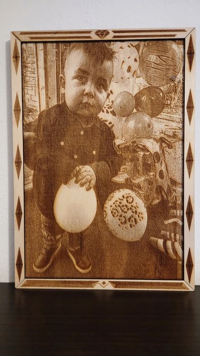 Tablou personalizat - Gravura personalizată pe lemn - Preview gratuit