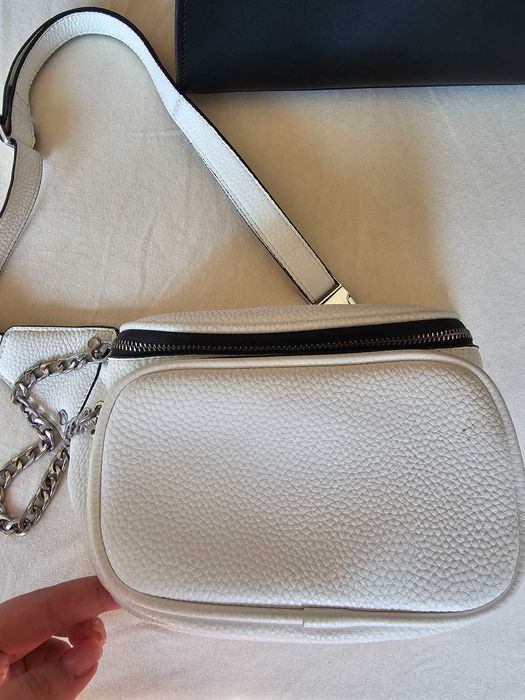 Дамска бяла спортна чанта