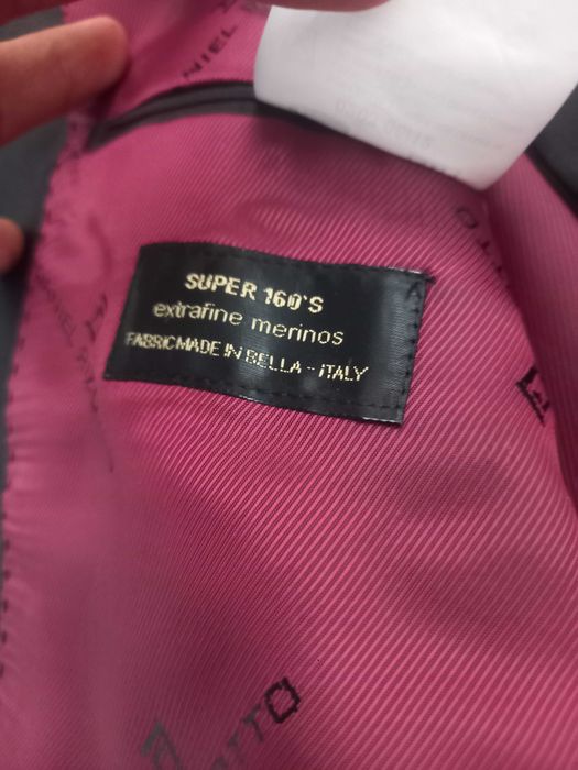 Костюм смокинг новый