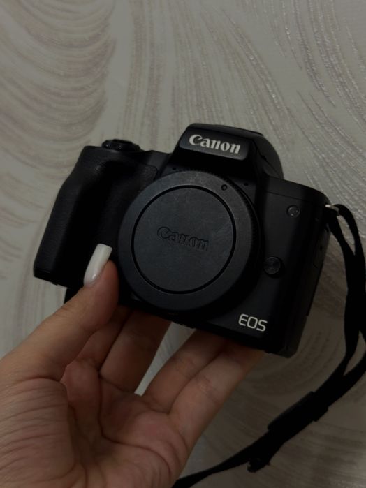 Canon EOS M50 Mark II с объективом 15-45mm
