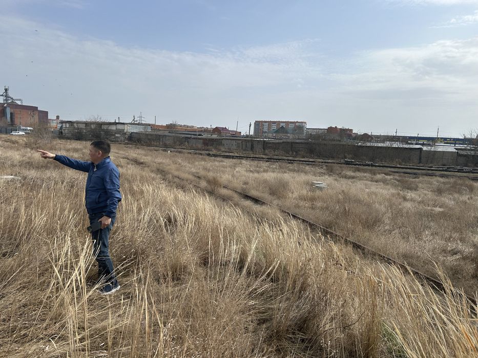 Продам территорию с жд тупиком