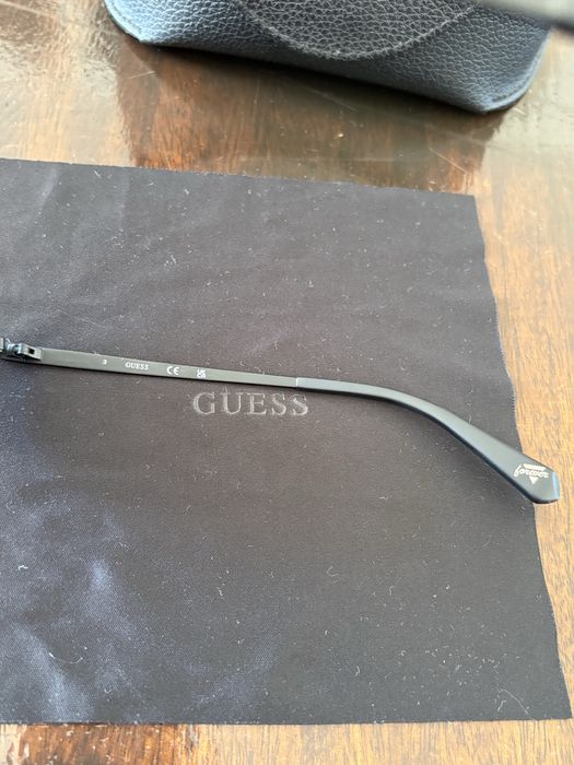 Guess GU5209 02D слънчеви очила