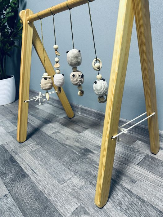 Тренажер-стойка развивающий