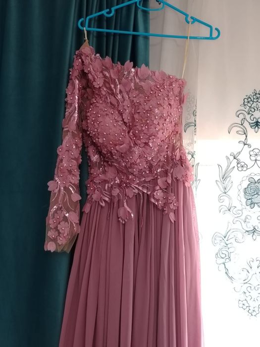 Rochie de seara eleganta