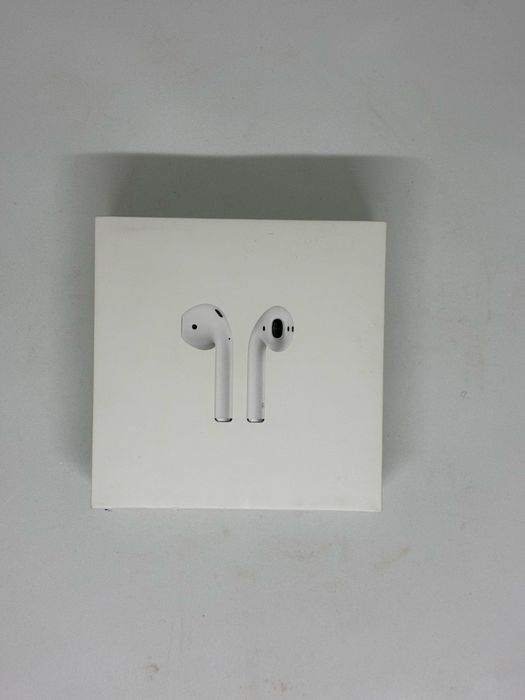 Apple Airpods 2- Пълен комплект