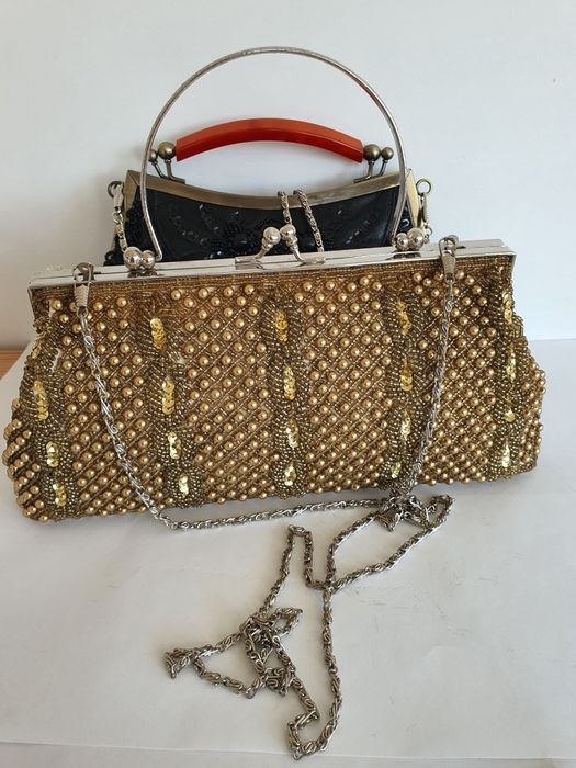 Сумочки вечерние