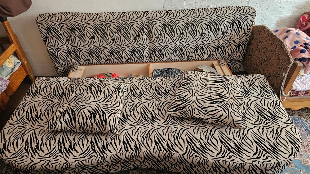 Продам Тахта диван