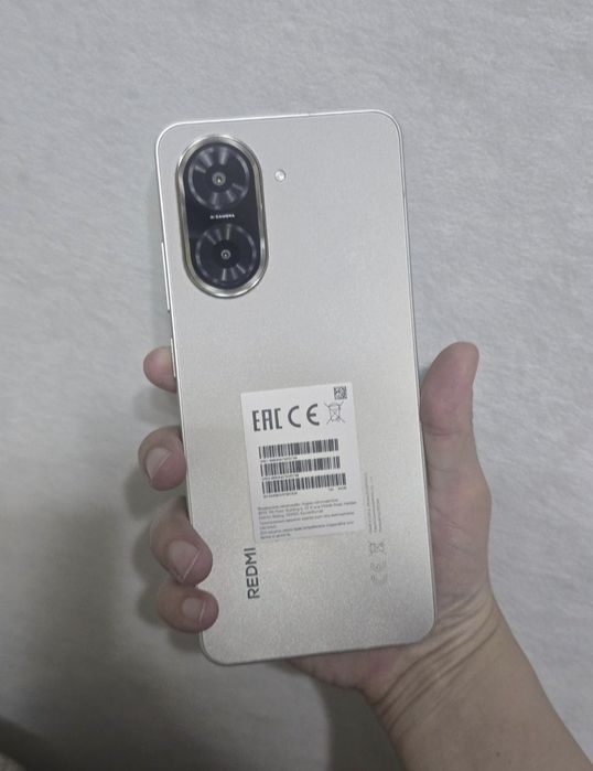 Redmi A5. 64 Гигабайт