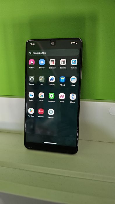 Smartphone Esential  128GB Android 14