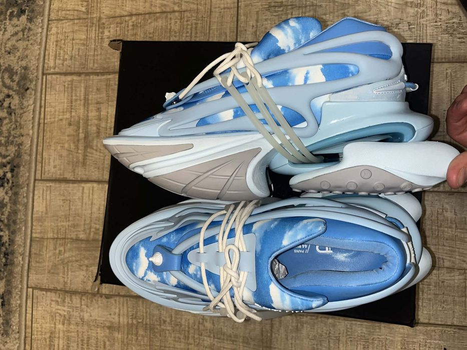 Balmain unicorn albastri cu nori