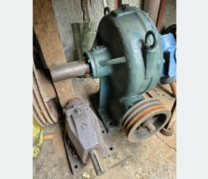 Reductor de turatie/ multiplicator