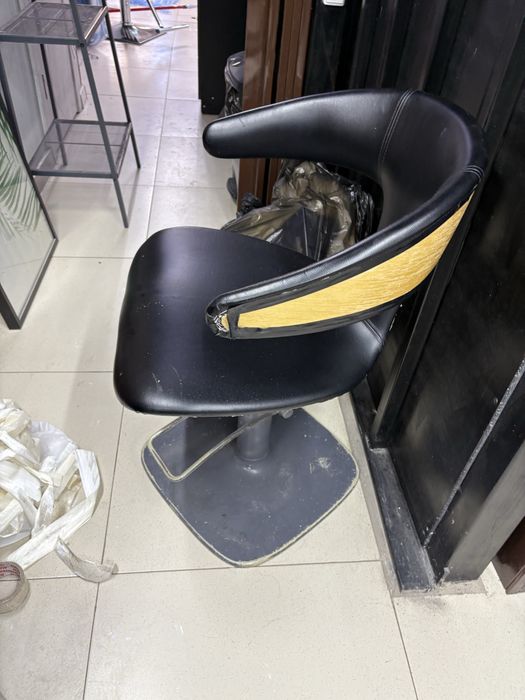 Кресло для парихмахера