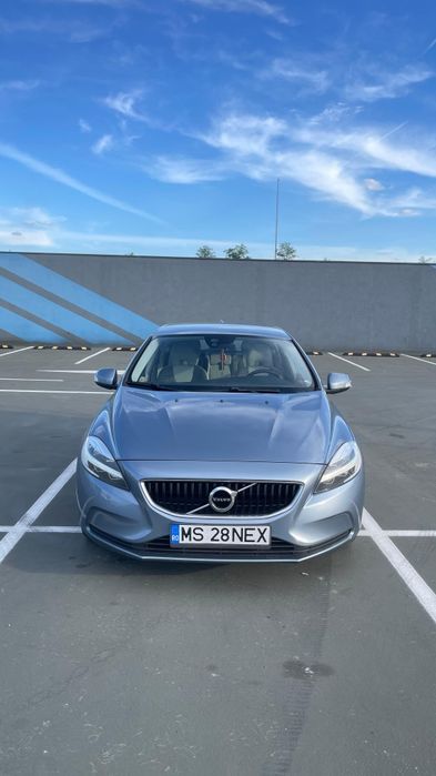Volvo V40 2.0diesel manual