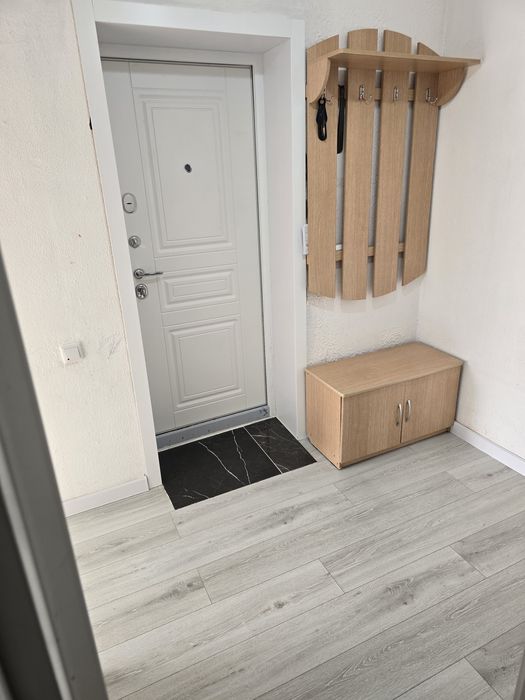 Продается двухкомнатная квартира.