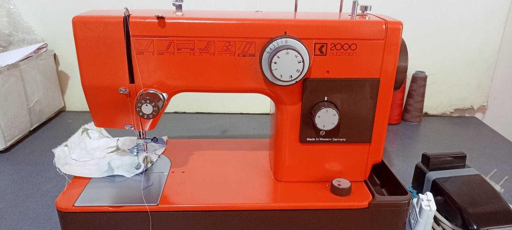 Masina de cusut Kaiser metalica