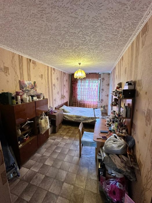 Продам квартиру 3х. Комнатную