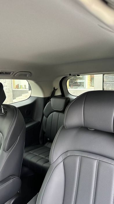 Dongfeng Forthing V9