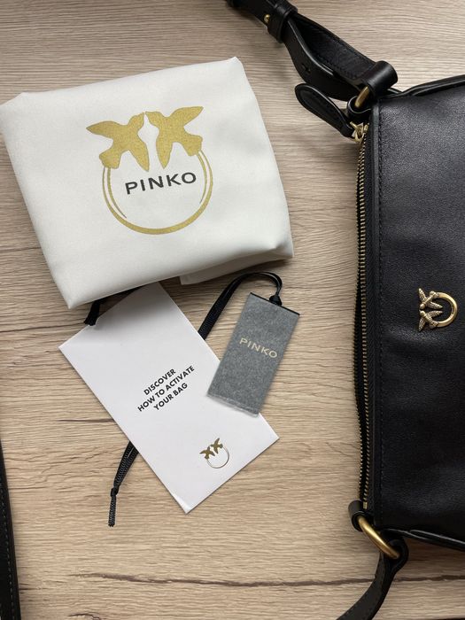 Чанта Pinko със злато