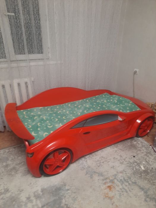 Кровать машинка для детей